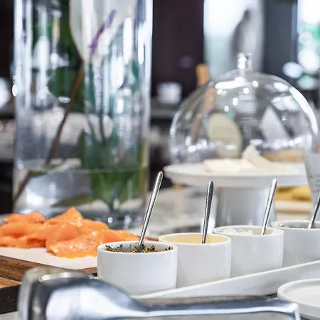 Szálloda Sir Anthony 5*