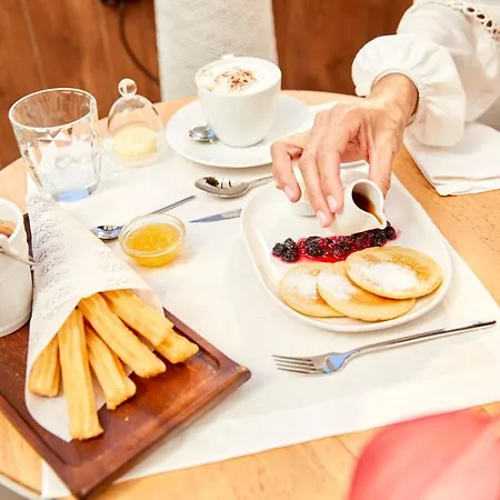 Sir Anthony Плая-де-лас-Америкас