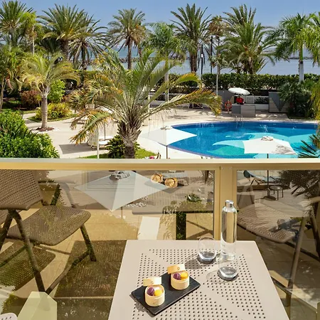 Sir Anthony Station touristique 5*