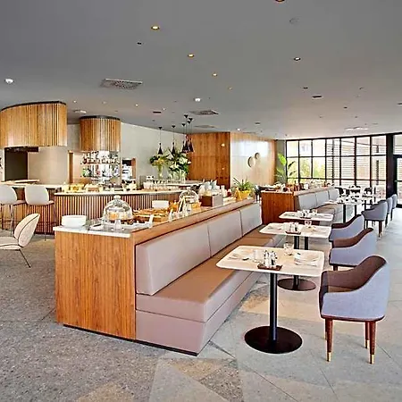 Hotel Sir Anthony 5*