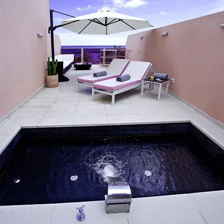 Sir Anthony Θέρετρο Πλάγια ντε λας Αμέρικας